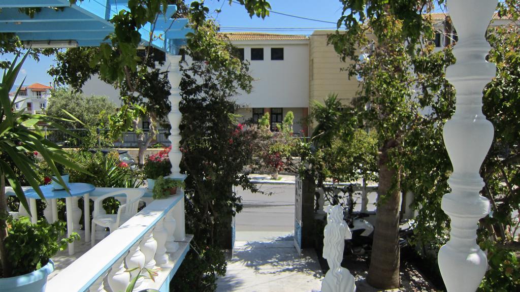 G. Sandalis Hotel Pythagoreio  Bagian luar foto